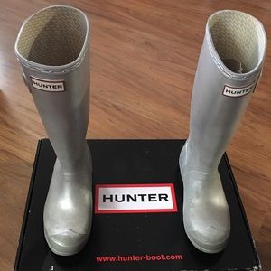 Boots Girls Size 4 Original Hunter Mid-Calf Silver